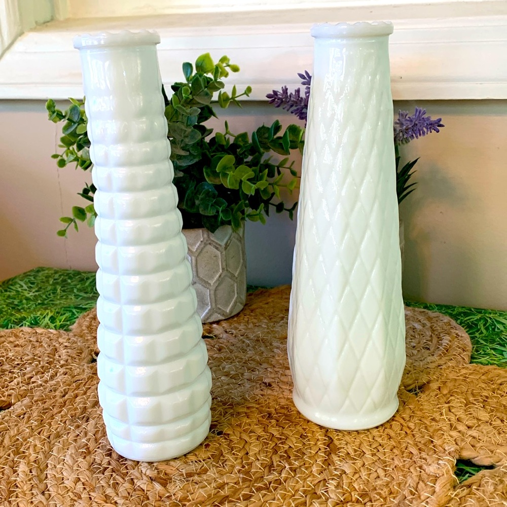 Vintage E.O. Brody, milkglass vases, EUC